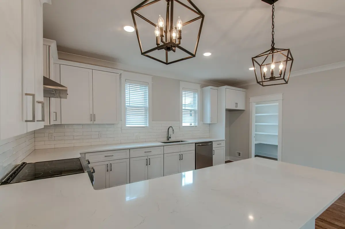 530 Edwin St #2, Nashville, TN 37207