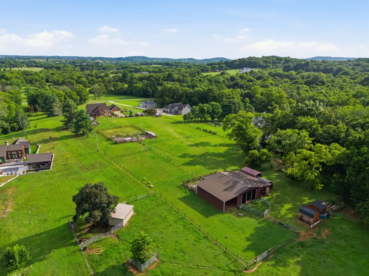 1038 Kansas Lane, Gallatin, TN 37066