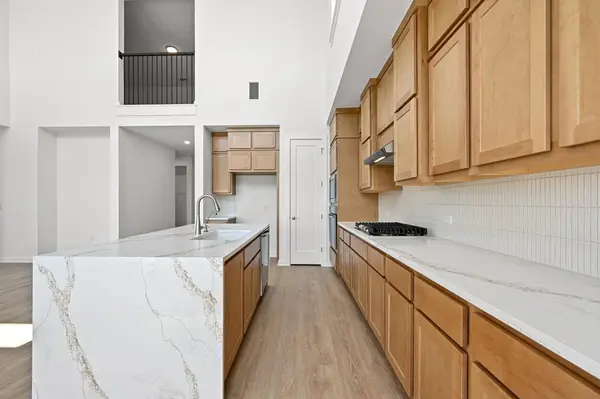 6413 McMurtry ST, Austin, TX 78747