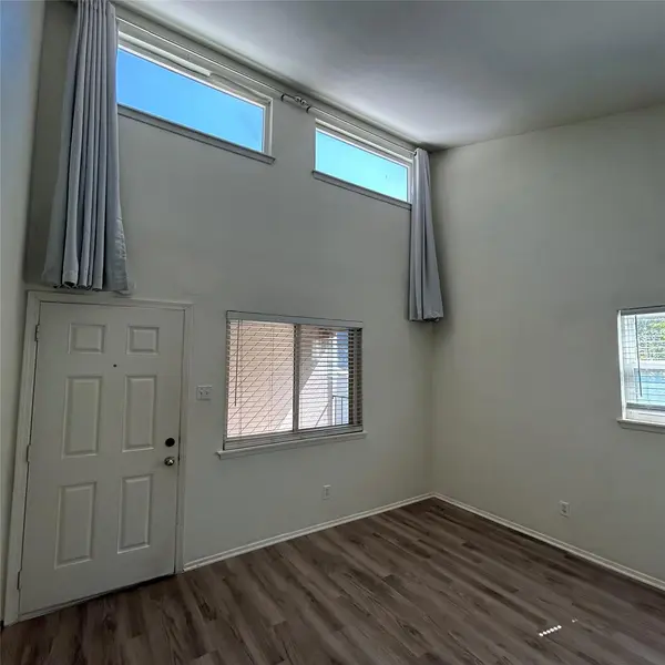 1106 W 22nd ST #8, Austin, TX 78705