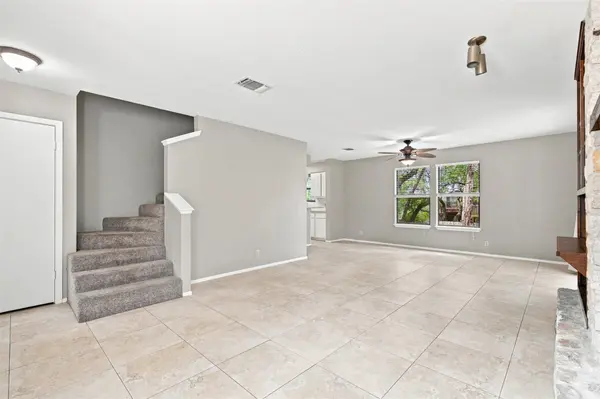 10010 Wildflower LN #B, Austin, TX 78733