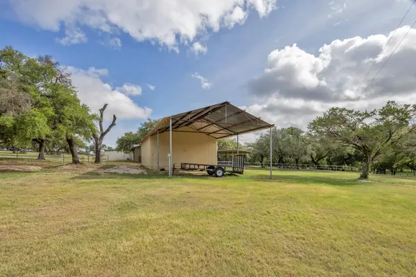 1912 S Us Highway 281 HWY, Johnson City, TX 78636