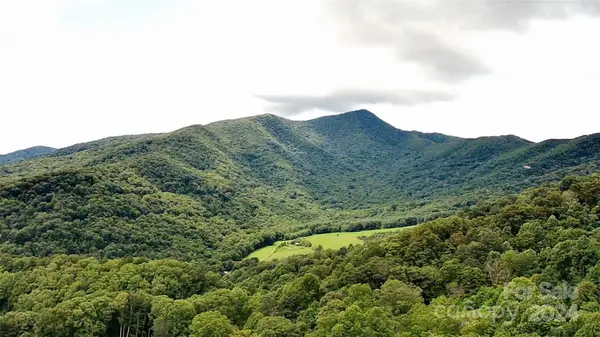 0000 Silverleaf CIR, Waynesville, NC 28786