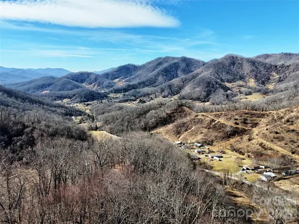 00 Wilson Cove RD, Canton, NC 28716