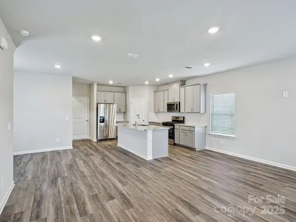 7245 Yardley ST, Gastonia, NC 28056