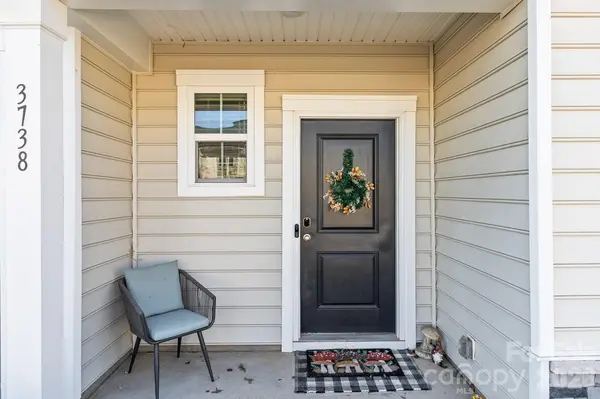 3738 Yorkshire PL, Terrell, NC 28682