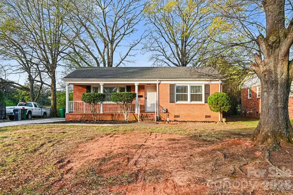 4726 Holbrook DR, Charlotte, NC 28212
