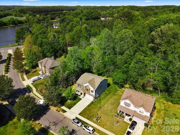 265 Meadow Oaks DR SE, Concord, NC 28025