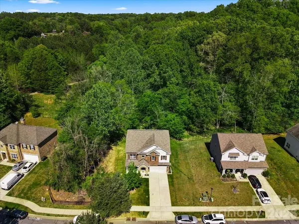 265 Meadow Oaks DR SE, Concord, NC 28025