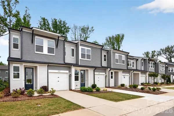 6021 Longar LN, Charlotte, NC 28269