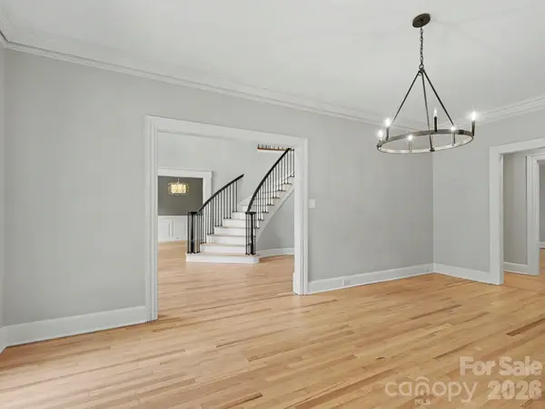 5500 Hardison RD, Charlotte, NC 28226