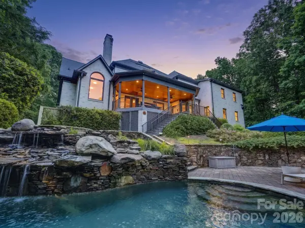 5500 Hardison RD, Charlotte, NC 28226