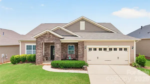 179 Glastonbury DR, Mooresville, NC 28115