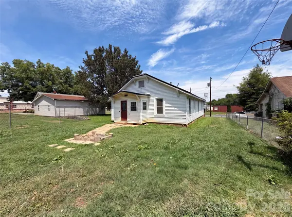 308 School ST, Rockwell, NC 28138