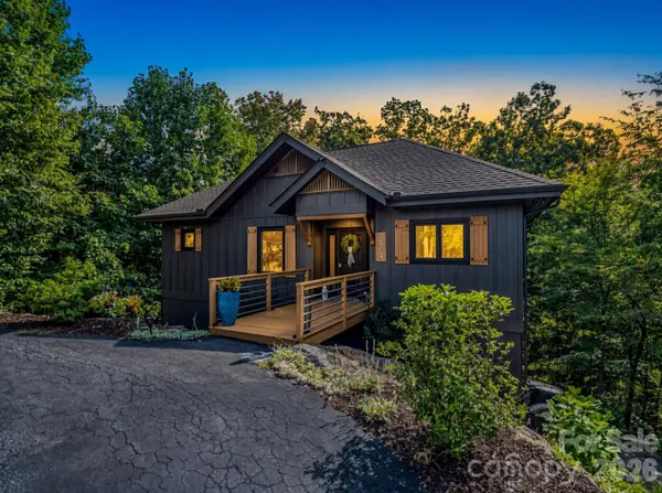 274 Hawks Nest TRL, Lake Lure, NC 28746