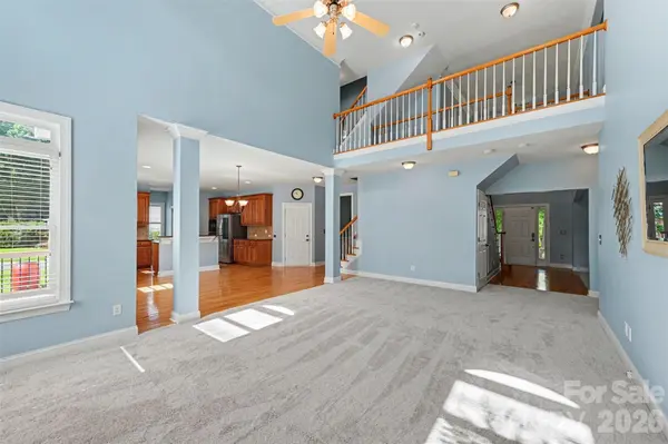 5600 Silver Creek DR, Waxhaw, NC 28173