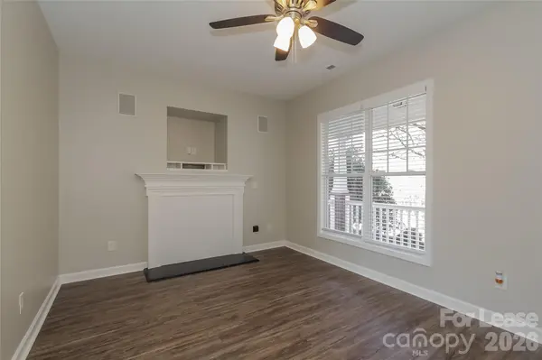 7943 Rolling Meadows LN, Huntersville, NC 28078