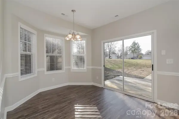 7943 Rolling Meadows LN, Huntersville, NC 28078