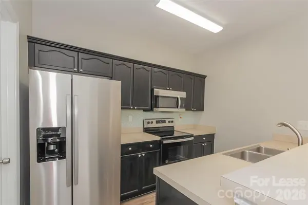 7943 Rolling Meadows LN, Huntersville, NC 28078