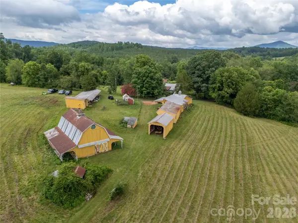 717 Frog Creek RD, Union Mills, NC 28167