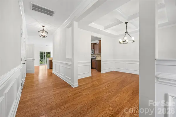 9233 Inverness Bay RD, Charlotte, NC 28278