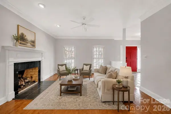 1210 Mendenhall CT, Charlotte, NC 28211