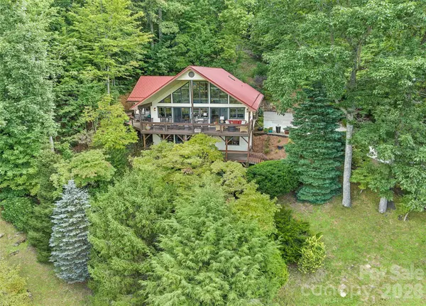509 Deer Creek TRL, Maggie Valley, NC 28751