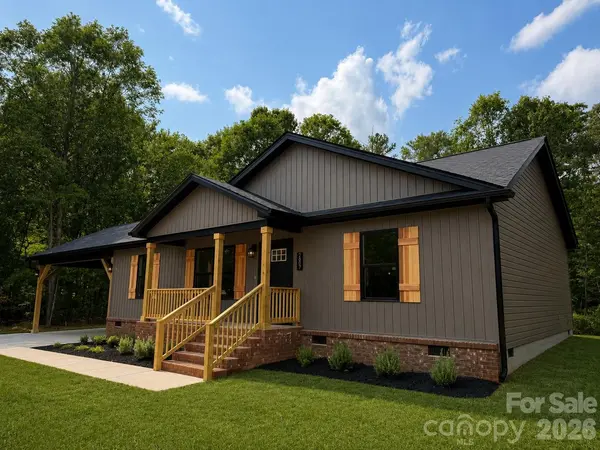 2697 Kendelwood DR, Lancaster, SC 29720