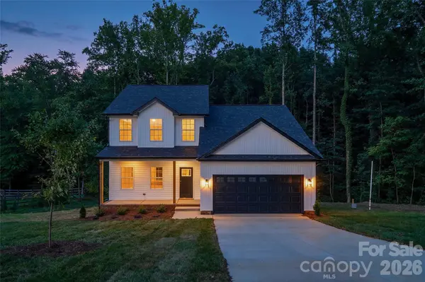2937 Martin ST, Walkertown, NC 27051