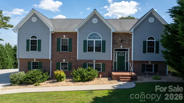 5395 Stonegate Farm DR, Granite Falls, NC 28630