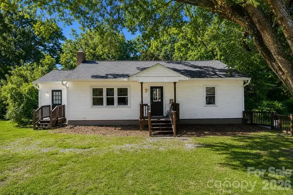317 E 4th AVE, Gastonia, NC 28054