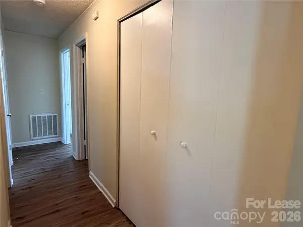 2220 Laburnum AVE, Charlotte, NC 28205