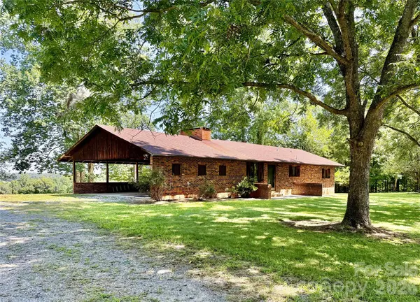 6494 W US Highway 64 HWY, Lexington, NC 27295