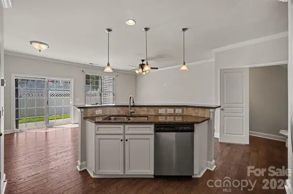 229 Misty Knoll LN, Belmont, NC 28012