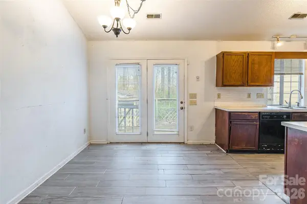 3552 Braewick PL, Charlotte, NC 28227