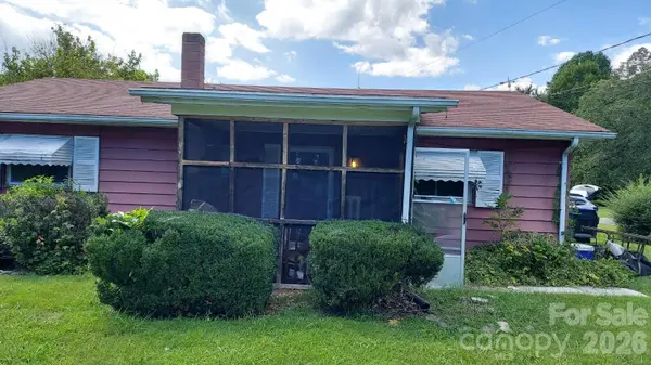 109 Barbara AVE, Mount Airy, NC 27030