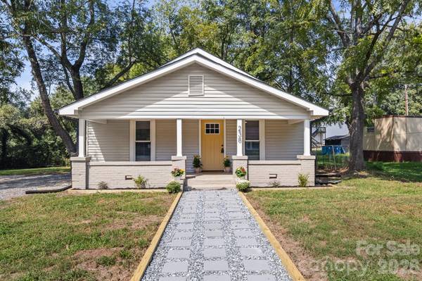 238 37th ST SW, Hickory, NC 28602