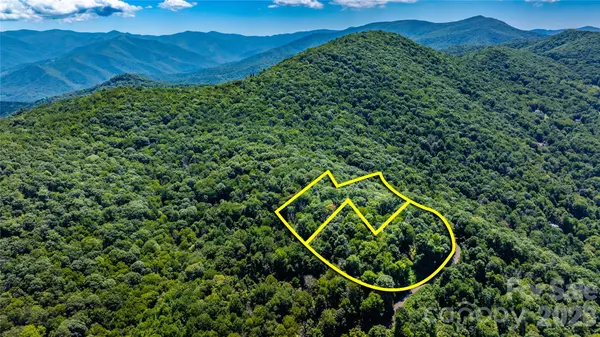 19 Estate DR #21, Waynesville, NC 28786