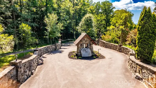 19 Estate DR #21, Waynesville, NC 28786