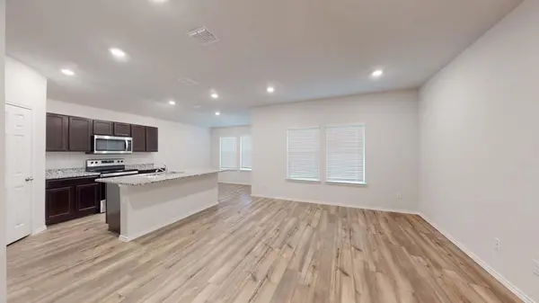 429 Creekfall RD, Burnet, TX 78611