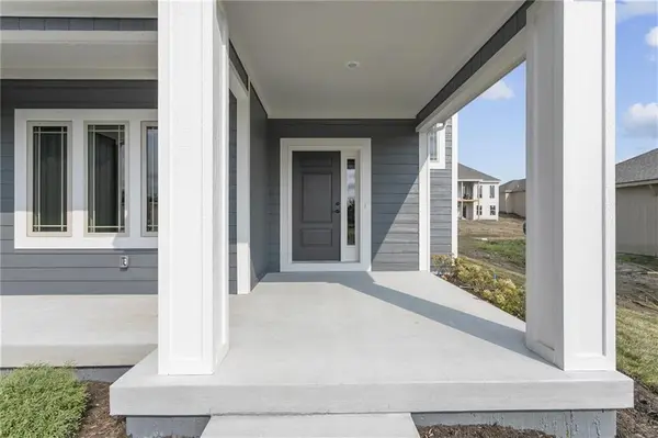 11031 N Bristol AVE, Kansas City, MO 64156