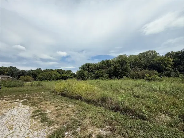 3138 N 59th ST, Kansas City, KS 66104