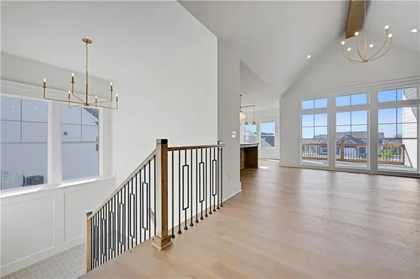 13411 W 174th TER, Overland Park, KS 66221