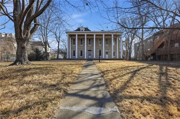 419 Maple BLVD, Kansas City, MO 64124
