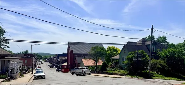 547 Main ST, Weston, MO 64098