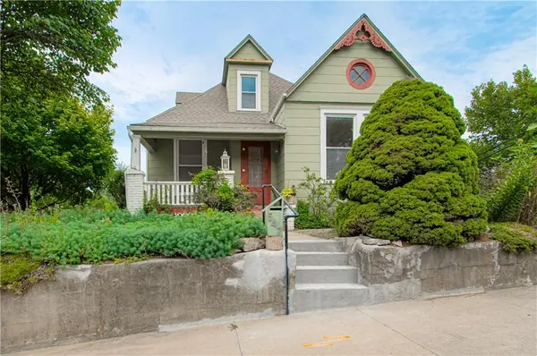 547 Main ST, Weston, MO 64098
