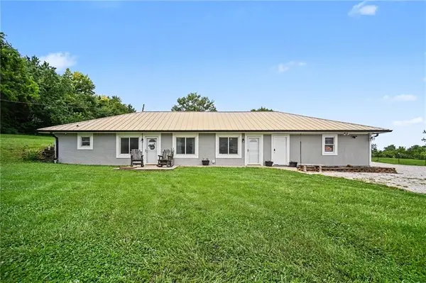 400 NW 1601st Road RD, Kingsville, MO 64061