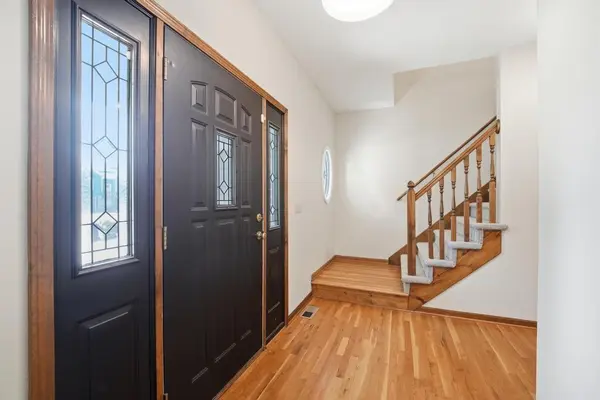 820 NE Adams DR, Lee's Summit, MO 64086