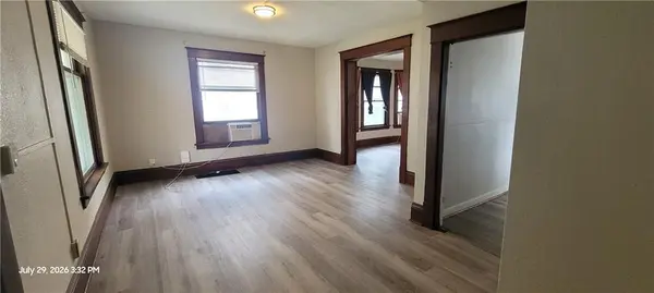 2808 Sacramento ST, St Joseph, MO 64507