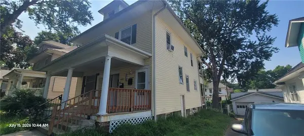 2808 Sacramento ST, St Joseph, MO 64507